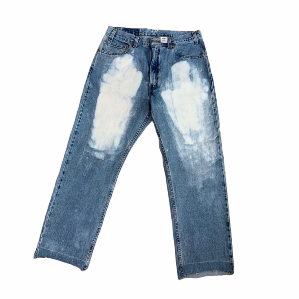 Levi 505 36x30 cropped to around 27